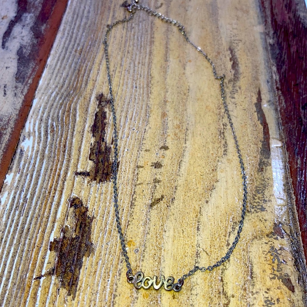 “ LOVE” SILVER NECKLACE!